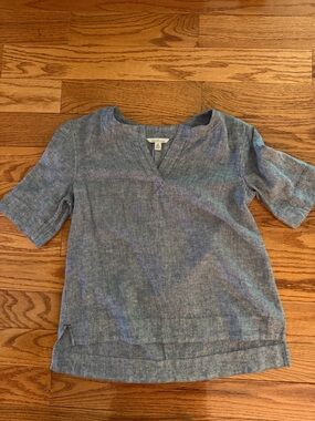 L.L. Bean Chambray V-Neck Short Sleeve Tunic - Blue
